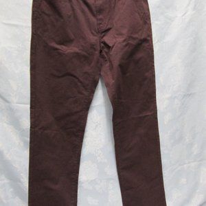 PERRY ELLIS PORTFOLIO